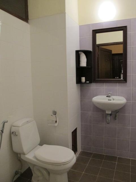 bath 2.JPG
