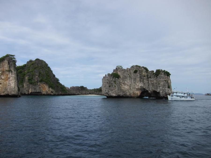 South Similan Dive 0957.JPG