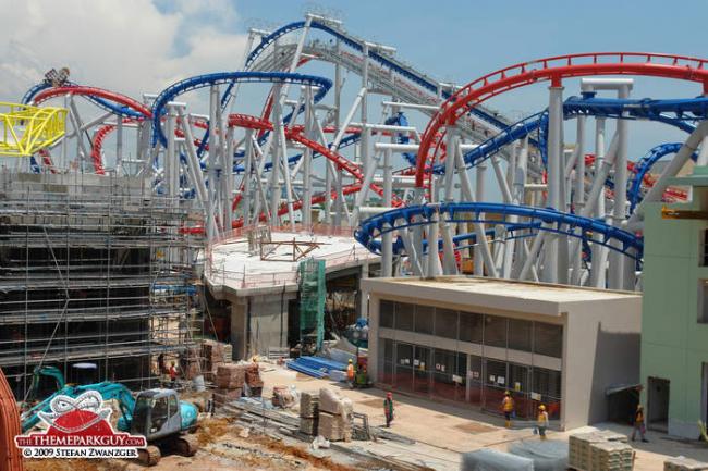 universal-studios-singapore-nov4-211-big-compressed.jpg