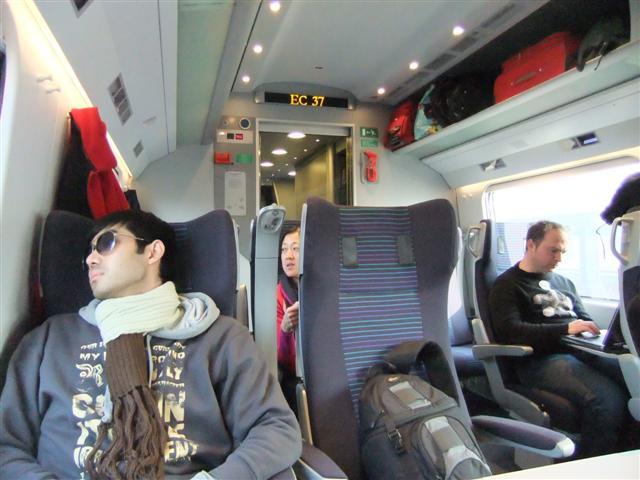 DSCF2482 (Small).JPG
