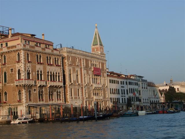 DSCF2705 (Small).JPG