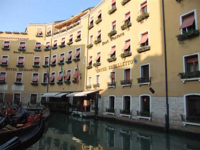 DSCF3158 (Small).JPG