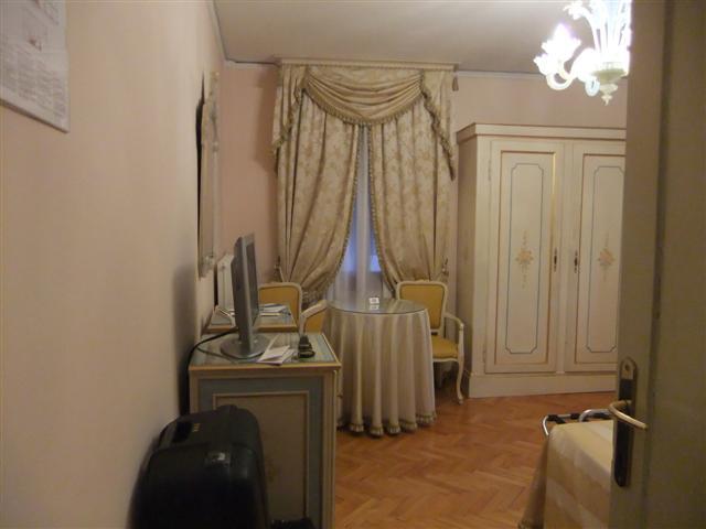 DSCF2709 (Small).JPG
