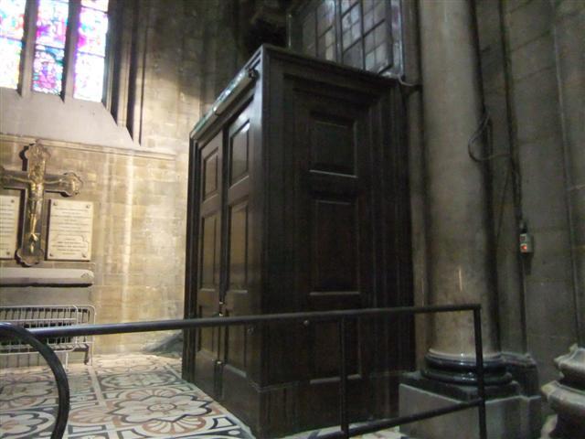 DSCF1989 (Small).JPG