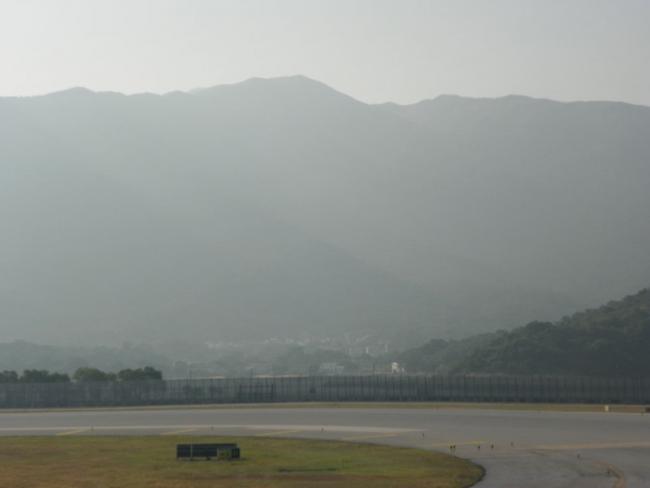 100_2565_resize.JPG