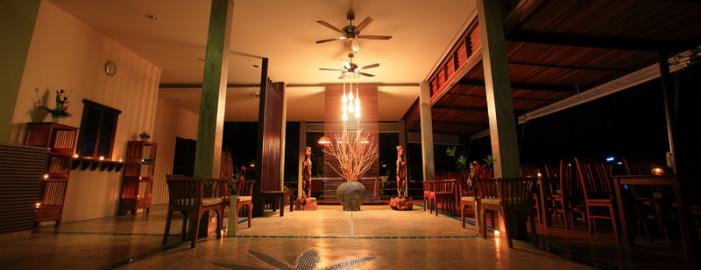The One_001_Lobby_013.JPG