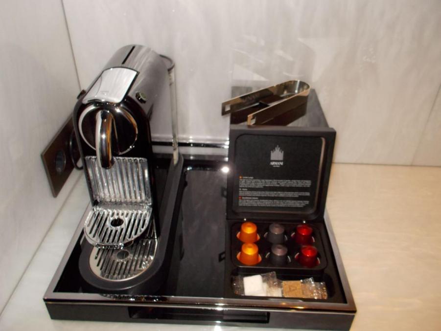 armani 042.JPG