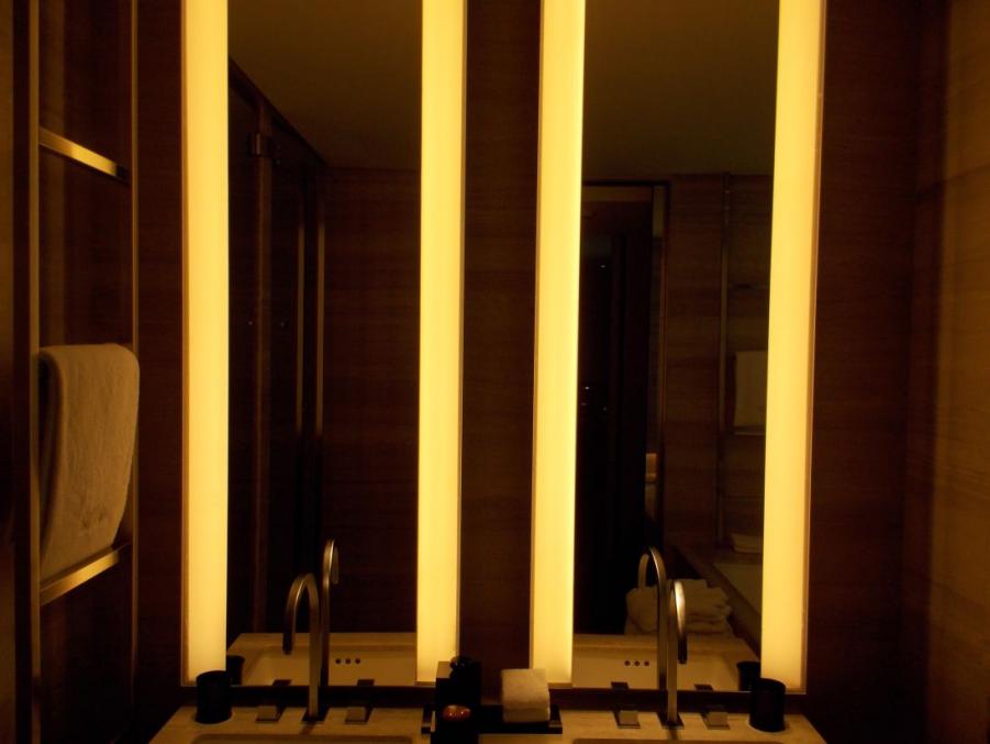 armani 046.JPG