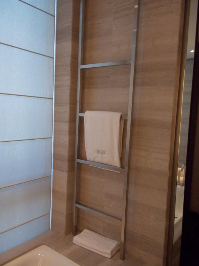 armani 012.JPG