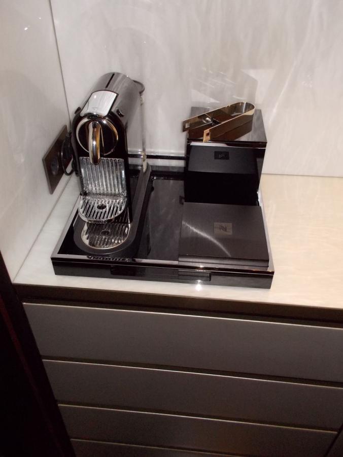 armani 021.JPG